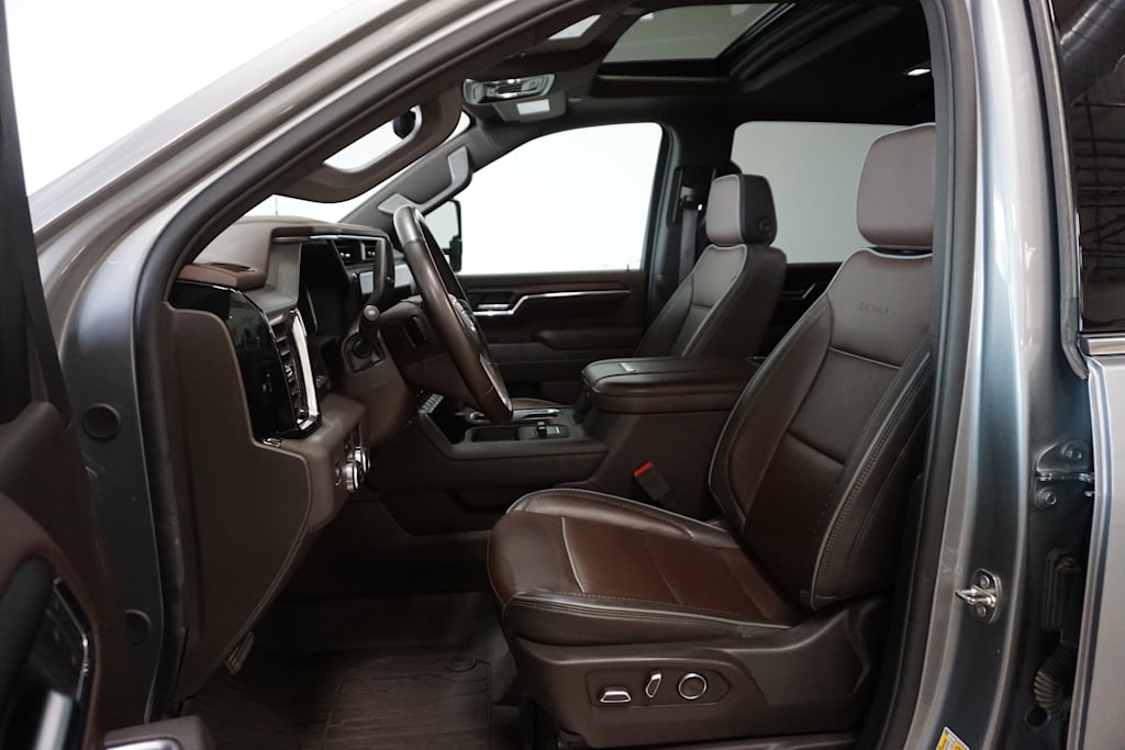 Thumbnail: 2024 GMC Sierra 3500 - 10