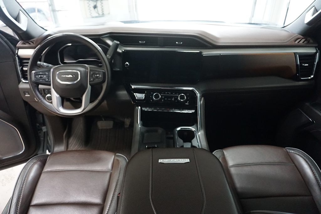 Thumbnail: 2024 GMC Sierra 3500 - 9