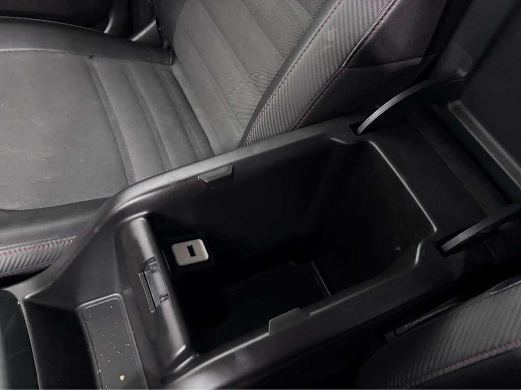 Thumbnail: 2016 GMC Canyon - 27