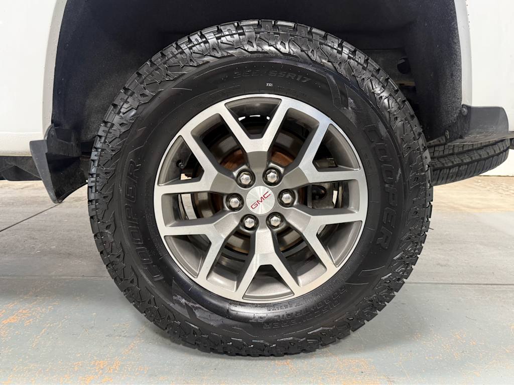 Thumbnail: 2021 GMC Canyon - 18