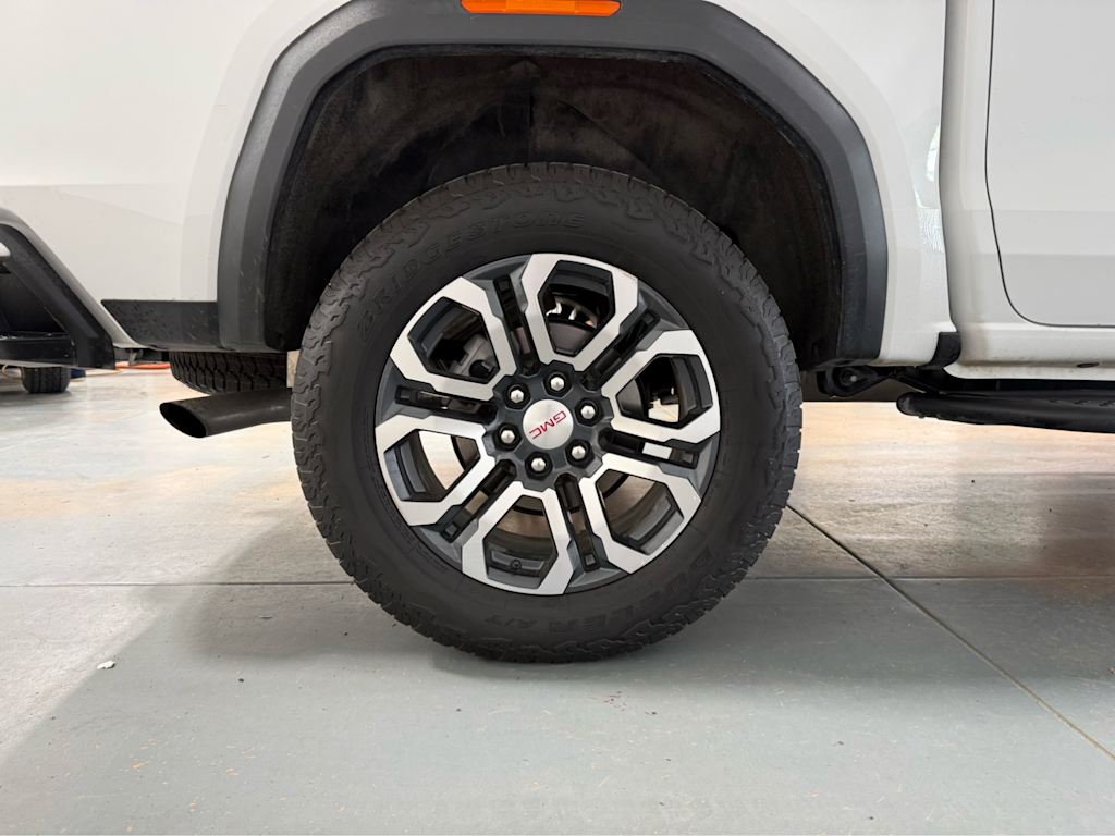 Thumbnail: 2024 GMC Canyon - 20