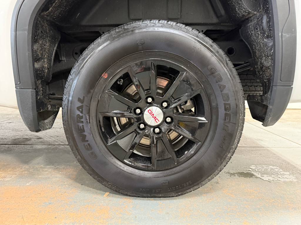 Thumbnail: 2023 GMC Sierra 1500 - 19