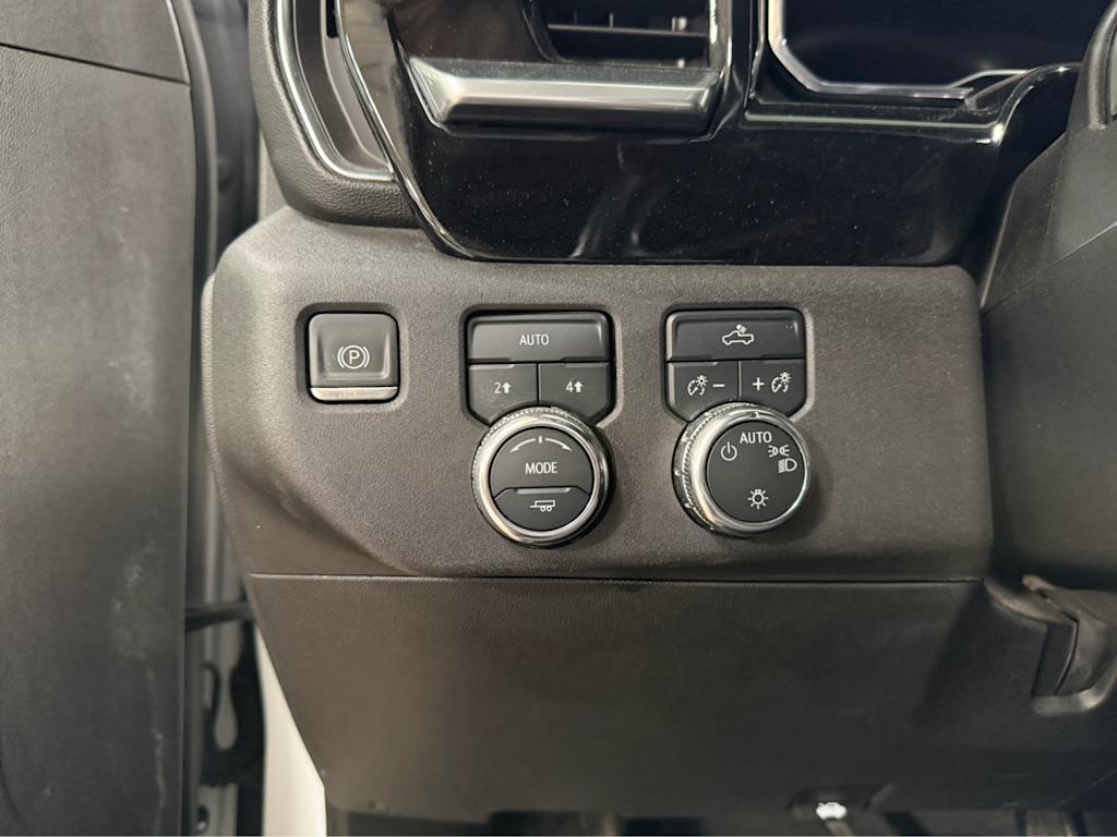 Thumbnail: 2023 GMC Sierra 1500 - 28