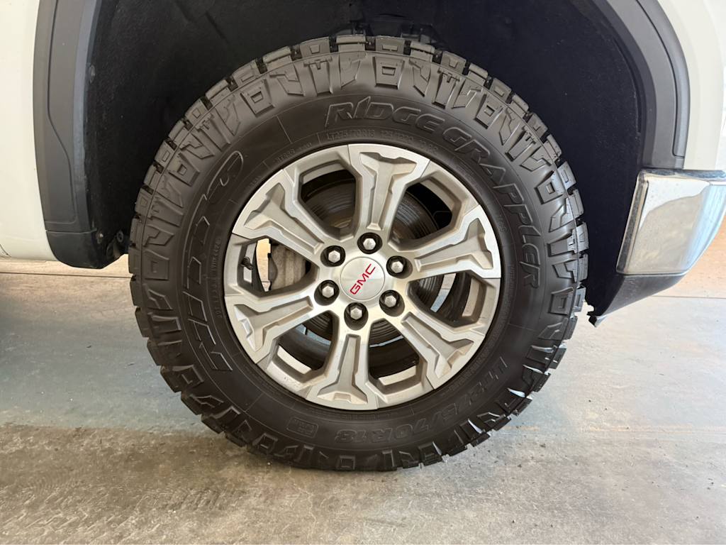 Thumbnail: 2022 GMC Sierra 1500 - 19