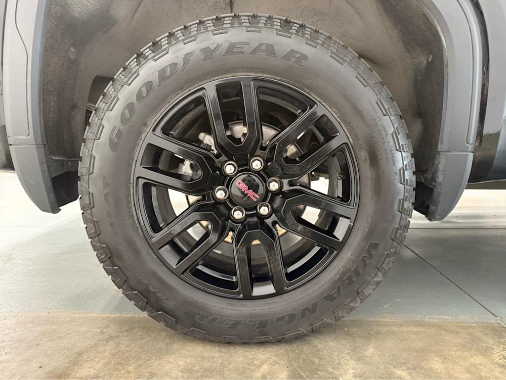 Thumbnail: 2025 GMC Sierra 1500 - 19