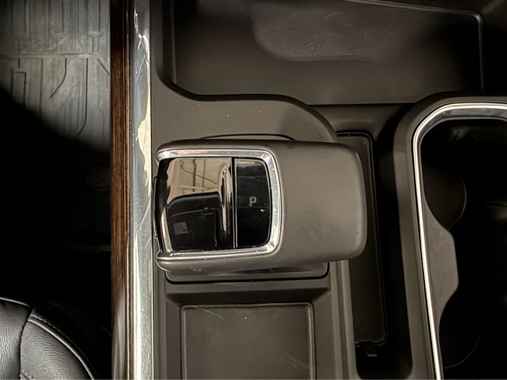 Thumbnail: 2025 GMC Sierra 1500 - 25
