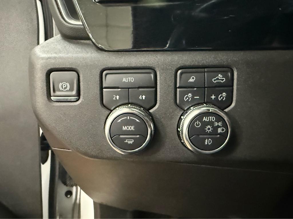Thumbnail: 2025 GMC Sierra 1500 - 29