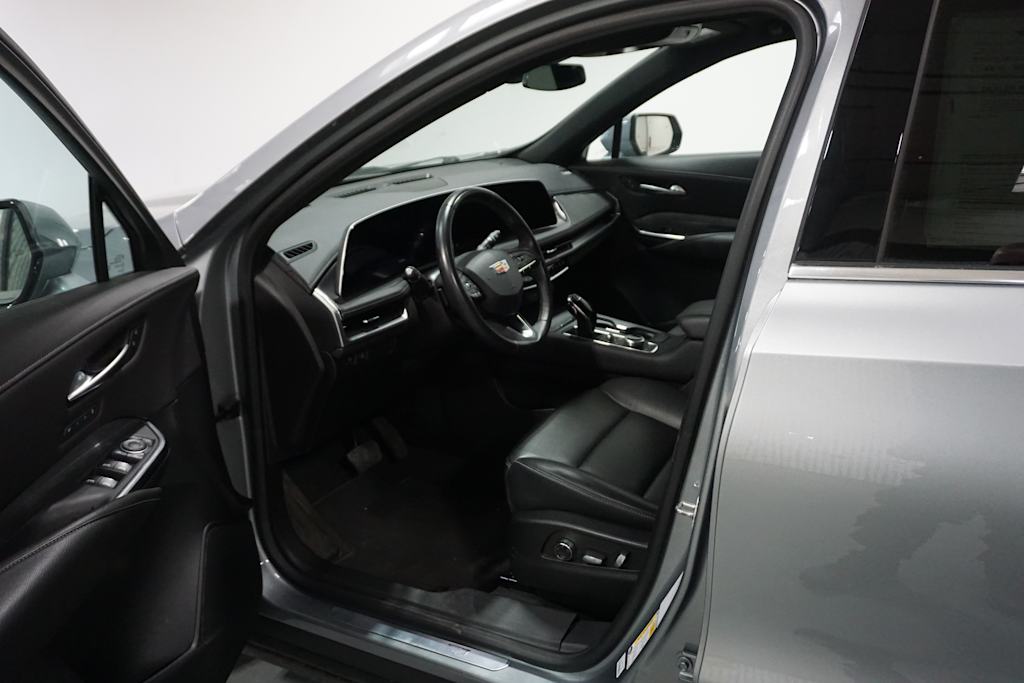 Thumbnail: 2024 Cadillac XT4 - 19