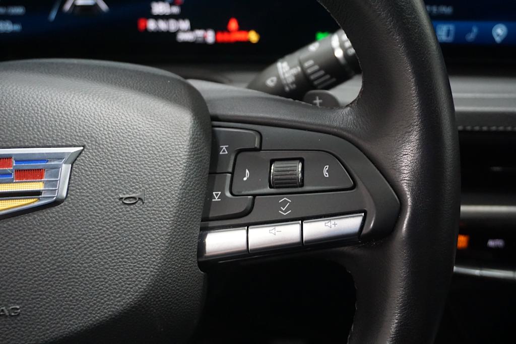 Thumbnail: 2024 Cadillac XT4 - 25