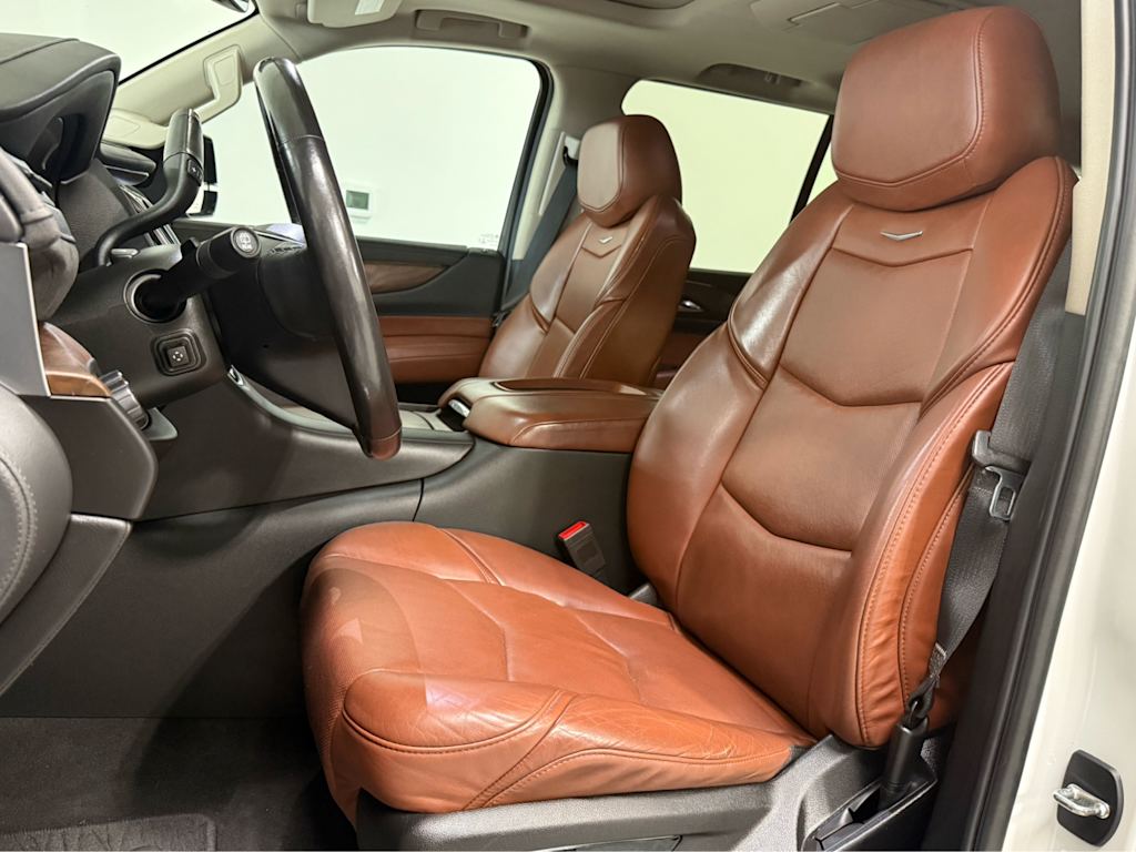 Thumbnail: 2020 Cadillac Escalade - 7