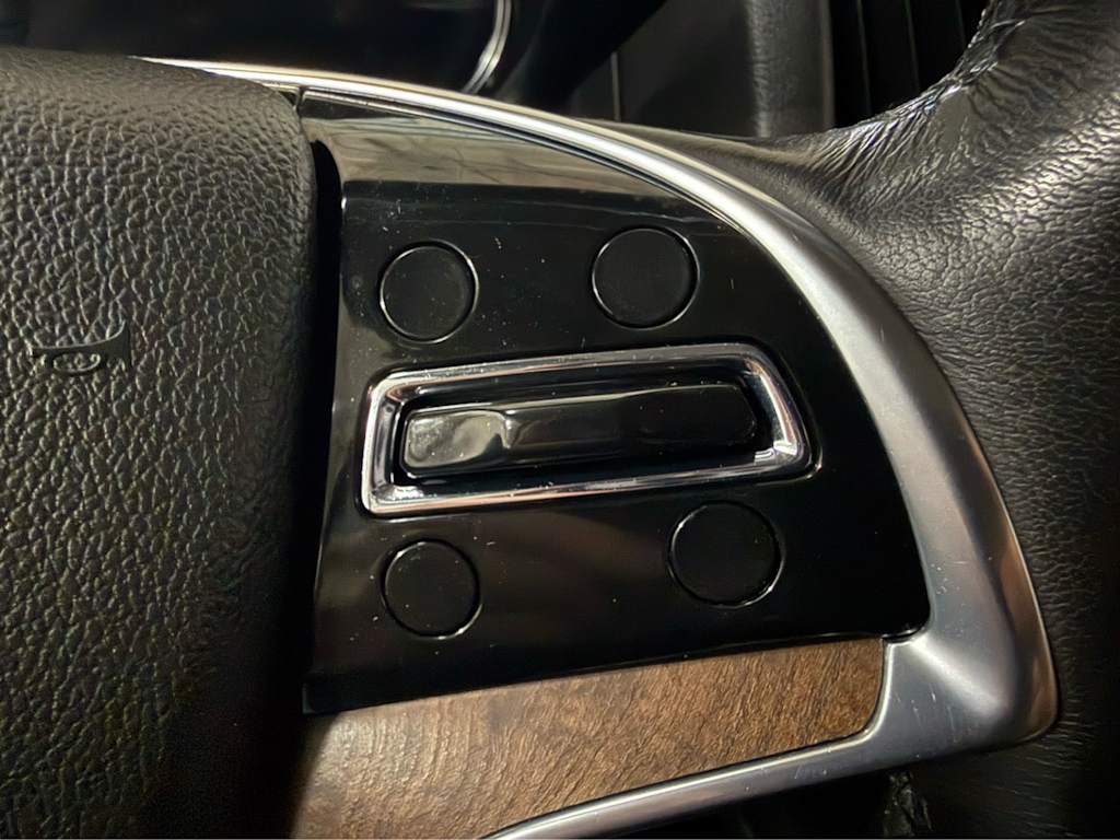 Thumbnail: 2020 Cadillac Escalade - 23