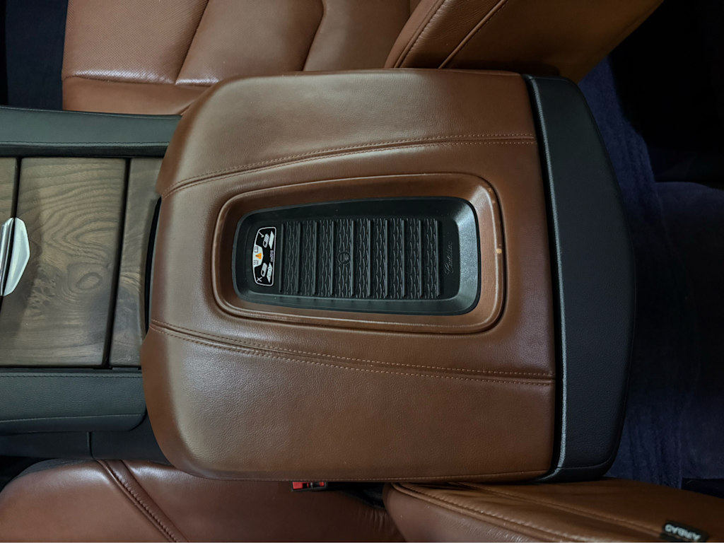 Thumbnail: 2020 Cadillac Escalade - 24