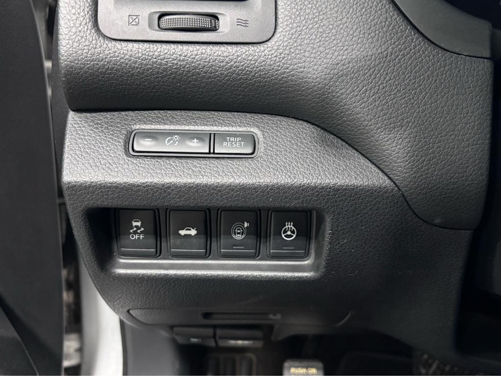 Thumbnail: 2015 Nissan Altima - 29