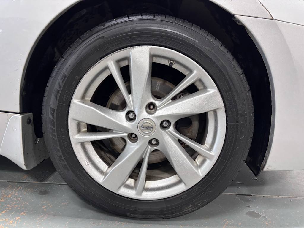 Thumbnail: 2015 Nissan Altima - 5