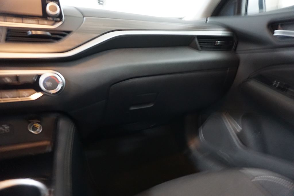 Thumbnail: 2023 Nissan Altima - 21