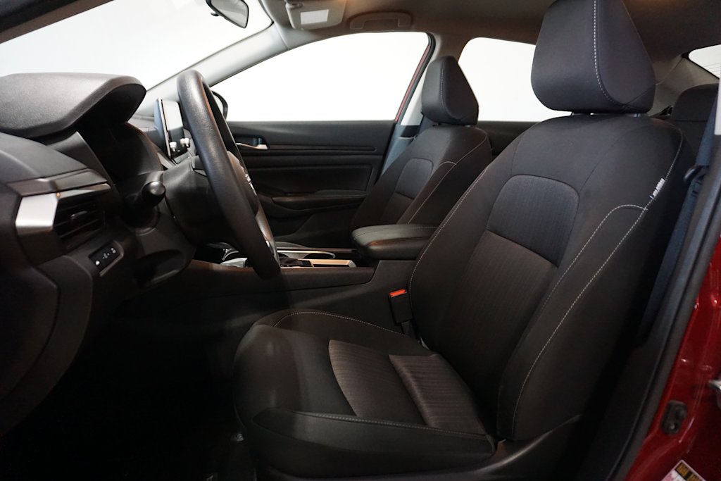 Thumbnail: 2024 Nissan Altima - 8