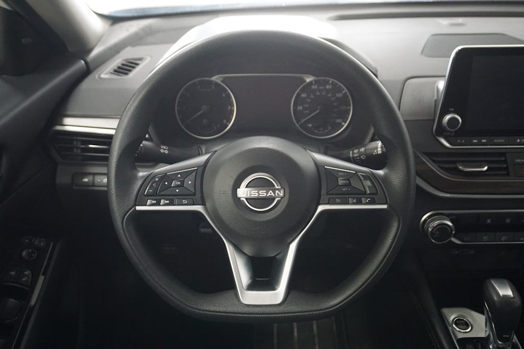 Thumbnail: 2023 Nissan Altima - 7