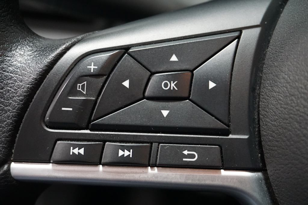 Thumbnail: 2023 Nissan Altima - 27