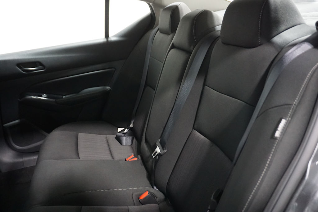 Thumbnail: 2023 Nissan Altima - 9