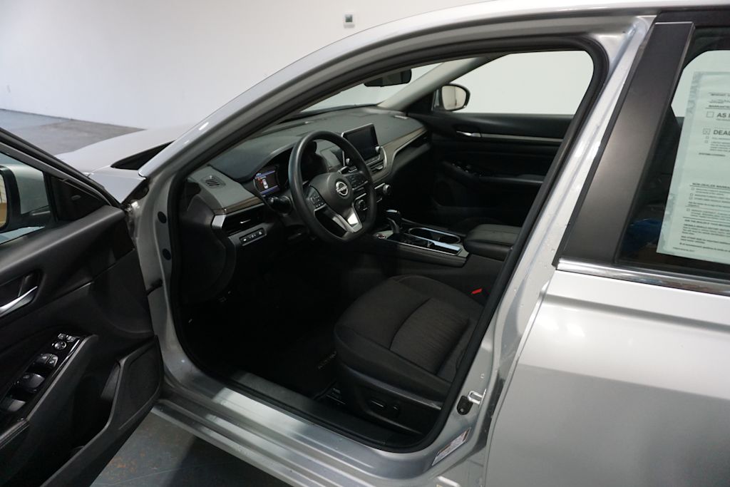 Thumbnail: 2023 Nissan Altima - 2