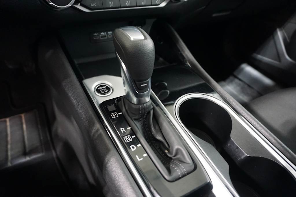 Thumbnail: 2024 Nissan Altima - 24