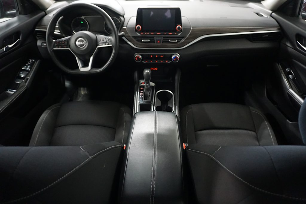 Thumbnail: 2023 Nissan Altima - 2