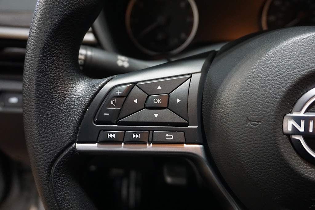 Thumbnail: 2024 Nissan Altima - 25