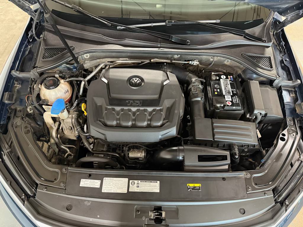 Thumbnail: 2018 Volkswagen Passat - 6