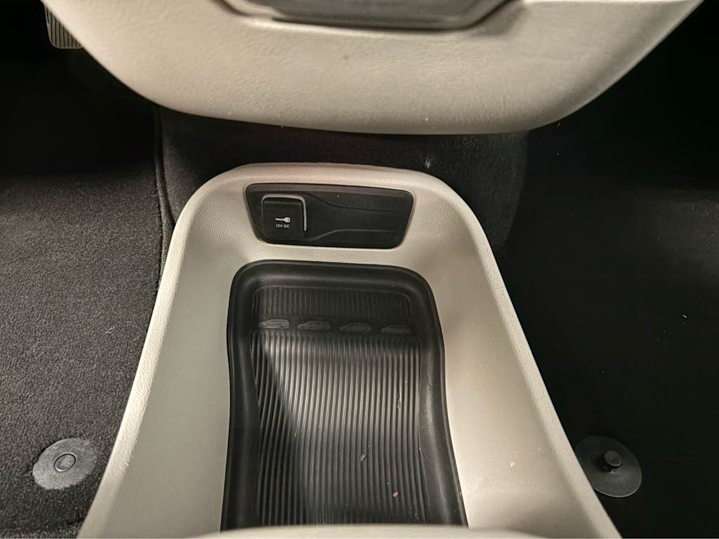 Thumbnail: 2023 Chrysler Pacifica - 11