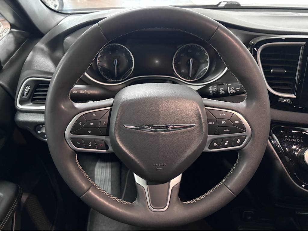Thumbnail: 2025 Chrysler Pacifica - 7