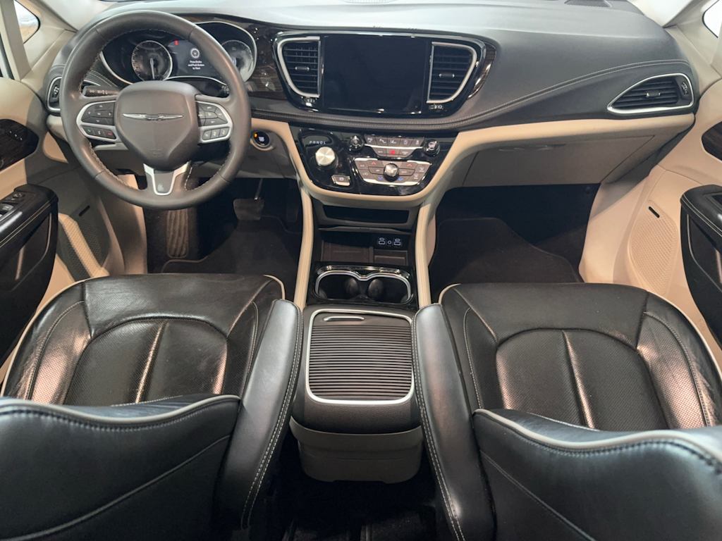 Thumbnail: 2022 Chrysler Pacifica - 2
