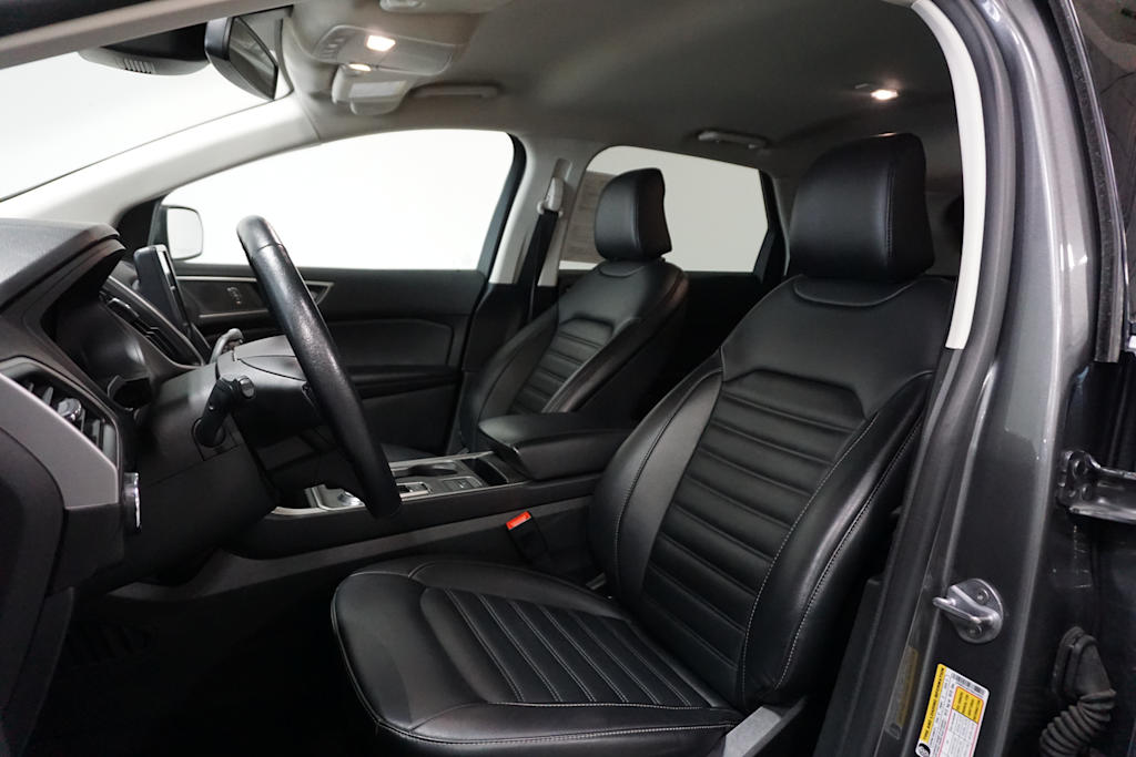 Thumbnail: 2023 Ford Edge - 9