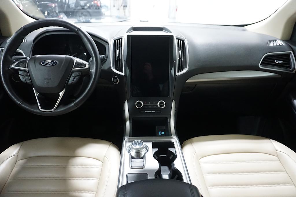 Thumbnail: 2023 Ford Edge - 2