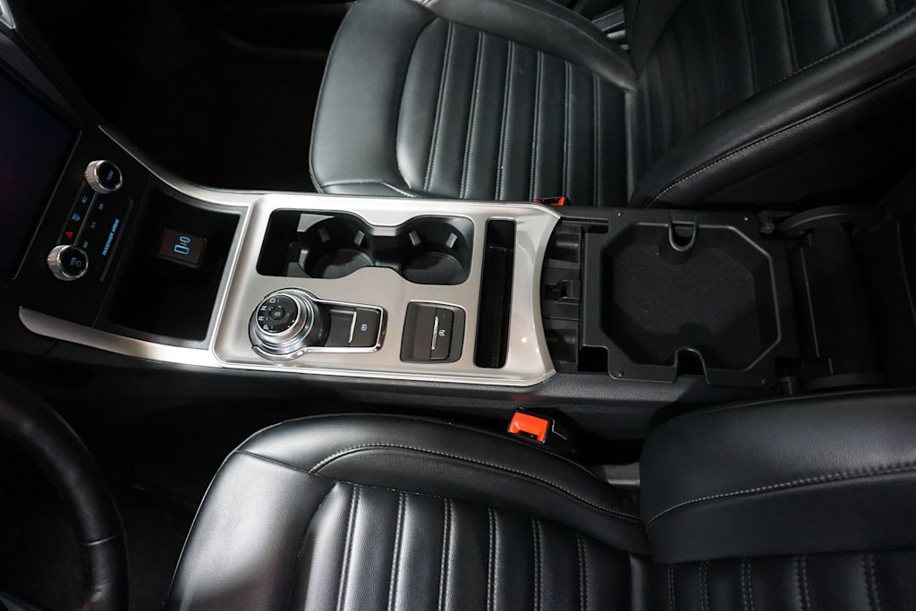 Thumbnail: 2023 Ford Edge - 21