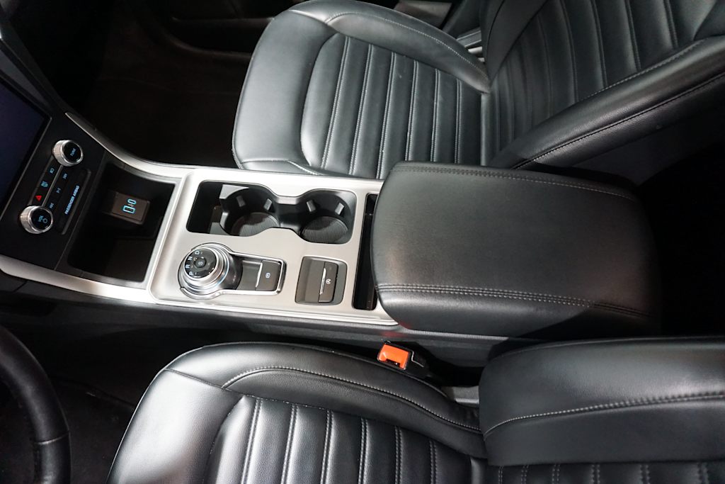 Thumbnail: 2023 Ford Edge - 10