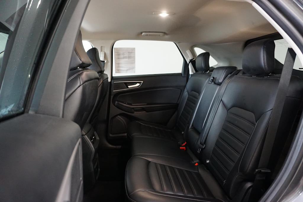 Thumbnail: 2023 Ford Edge - 9