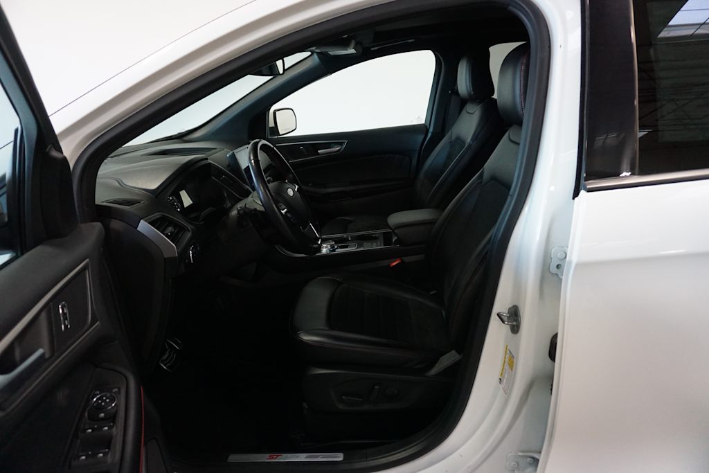 Thumbnail: 2022 Ford Edge - 10