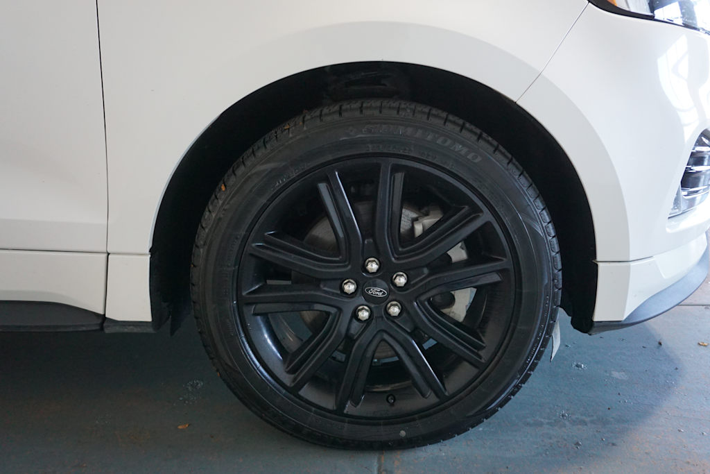 Thumbnail: 2022 Ford Edge - 26