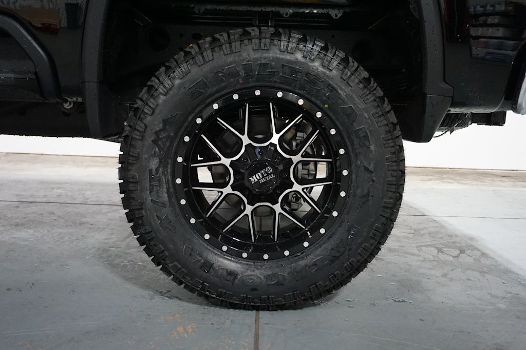 Thumbnail: 2025 Chevrolet Silverado 2500 - 19