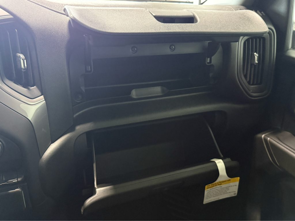 Thumbnail: 2024 Chevrolet Silverado 2500 - 21