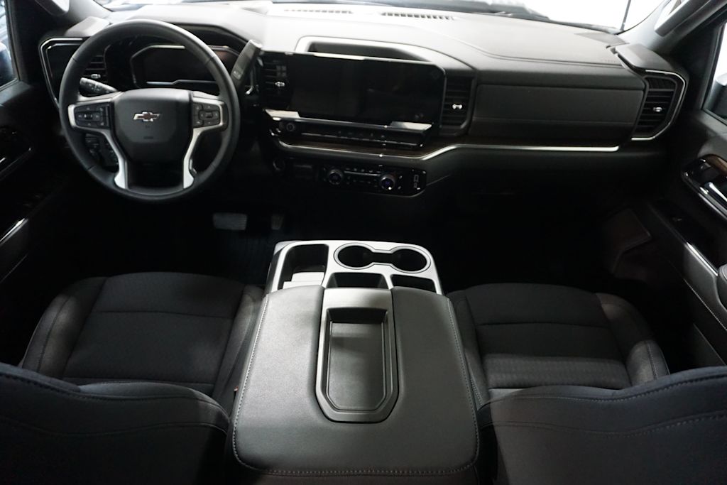 Thumbnail: 2024 Chevrolet Silverado 2500 - 2