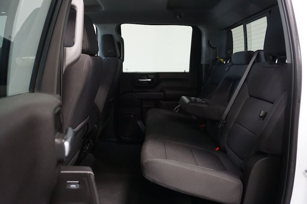 Thumbnail: 2022 Chevrolet Silverado 3500 - 20