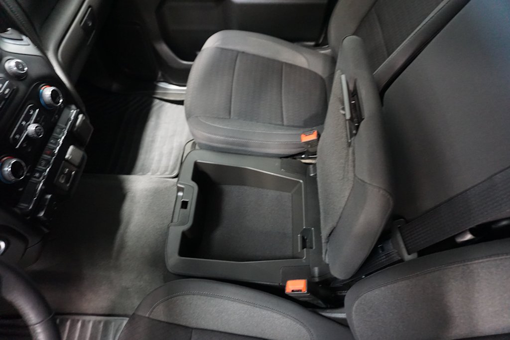 Thumbnail: 2022 Chevrolet Silverado 3500 - 23