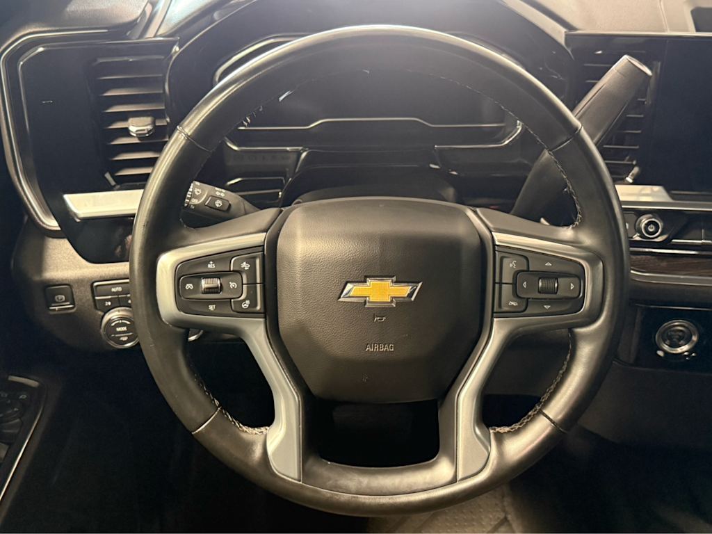 Thumbnail: 2023 Chevrolet Silverado 1500 - 8