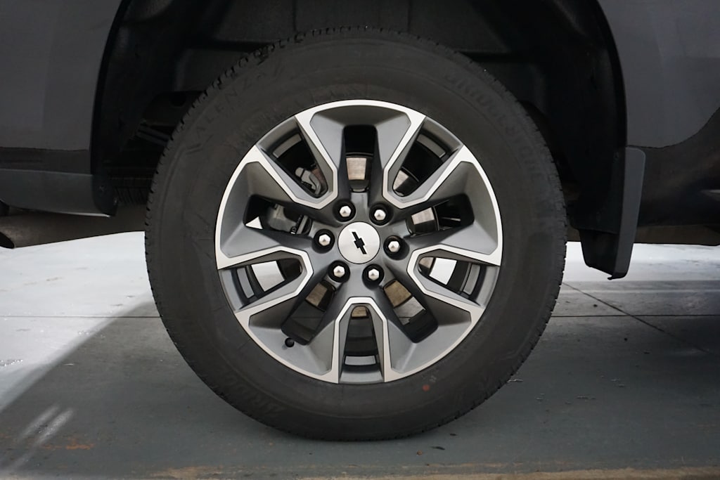 Thumbnail: 2023 Chevrolet Silverado 1500 - 17