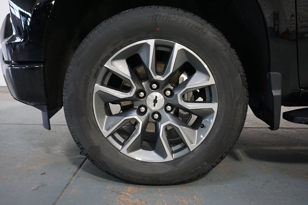 Thumbnail: 2023 Chevrolet Silverado 1500 - 5