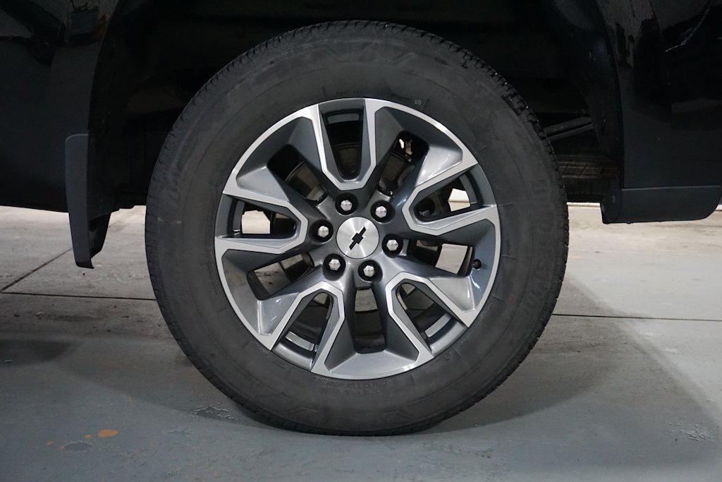 Thumbnail: 2023 Chevrolet Silverado 1500 - 16