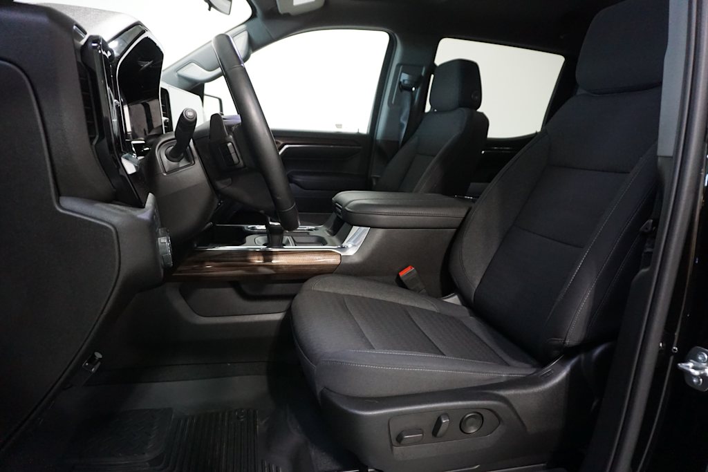 Thumbnail: 2023 Chevrolet Silverado 1500 - 8