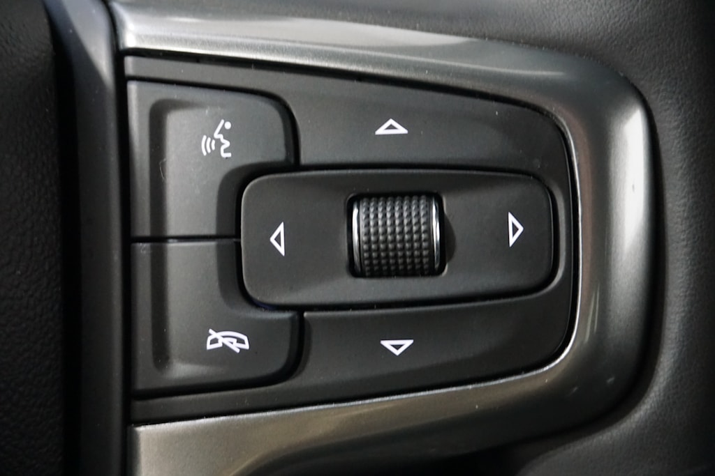 Thumbnail: 2023 Chevrolet Silverado 1500 - 22