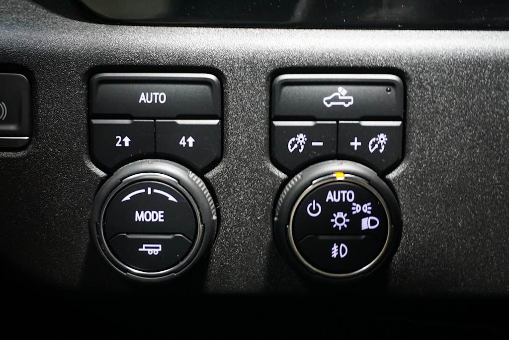 Thumbnail: 2023 Chevrolet Silverado 1500 - 24